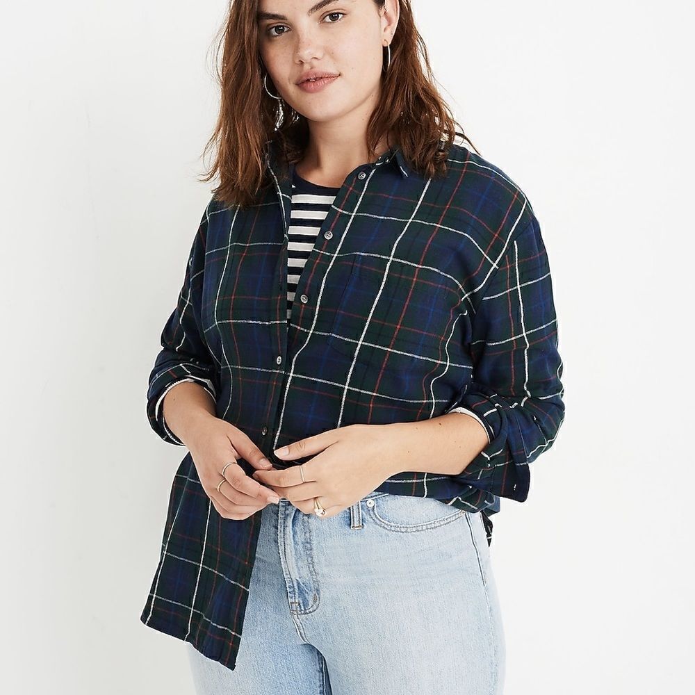 Madewell Flannel Oversized Ex-Boyfriend Shirt in Dark Plaid small